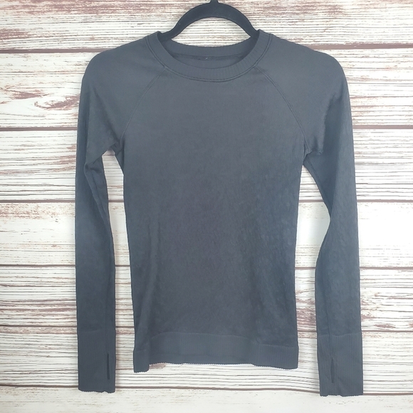 Lululemon Womens Size 4 Black Rest Less Textured Floral Long Sleeve Pullover  #5 - Picture 2 of 11
